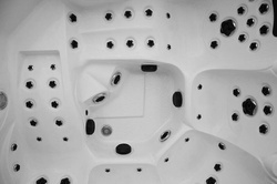 WANNA ZEWNĘTRZNA Z HYDROMASAŻEM AQUAPEUTIC 1346 STANDARD+ 5-osobowa 220x220x96cm