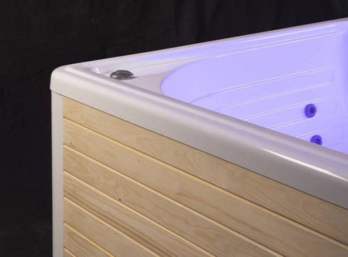 Wanna ogrodowa / zewnętrzna jacuzzi RAVON SPA 05