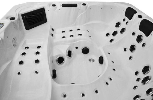 WANNA ZEWNĘTRZNA Z HYDROMASAŻEM AQUAPEUTIC 1343 6-osobowa, 230X230X95 CM