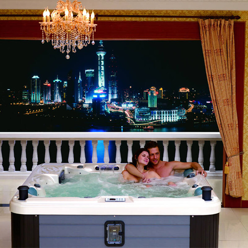 WANNA ZEWNĘTRZNA Z HYDROMASAŻEM AQUAPEUTIC 1661, 5-osobowa 200x200x80 cm, z obudową