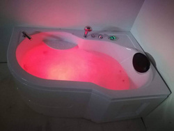WANNA SPA Z HYDROMASAŻEM JACUZZI AQUAPEUTIC AQ-202, 1-osobowa 150x100x62 cm, prawa