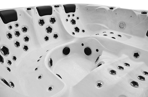 WANNA ZEWNĘTRZNA Z HYDROMASAŻEM AQUAPEUTIC 1343 6-osobowa, 230X230X95 CM
