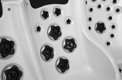 WANNA ZEWNĘTRZNA Z HYDROMASAŻEM AQUAPEUTIC 1661, 5-osobowa 200x200x80 cm, z obudową