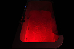 WANNA SPA Z HYDROMASAŻEM JACUZZI AQUAPEUTIC AQ-61, 1-osobowa 150x80x62 cm, prawa