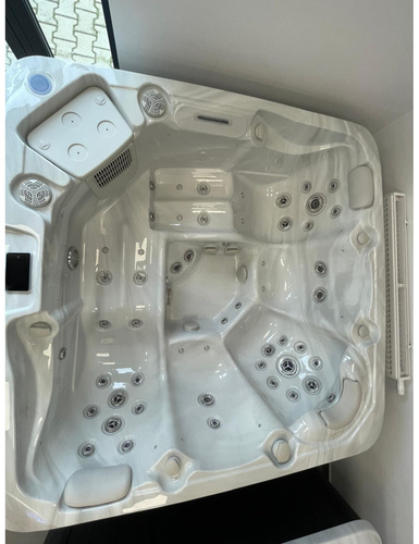WANNA RAVONSPA  Spa BALI  - Wanna ogrodowa / zewnętrzna jacuzzi