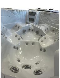 WANNA RAVONSPA  Spa Nebula- Wanna ogrodowa / zewnętrzna jacuzzi