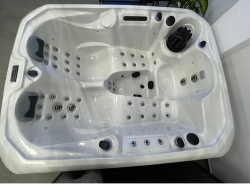 WANNA RAVONSPA  Spa MAJESTIC  - Wanna ogrodowa / zewnętrzna jacuzzi