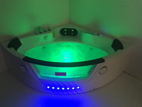 Wanna z hydromasażem narożna SPA AQ-1004 Turbo 2-osobowa, 152x152x56 cm