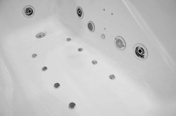 WANNA SPA Z HYDROMASAŻEM JACUZZI AQUAPEUTIC AQ-61, 1-osobowa, 170x85x62 cm, prawa