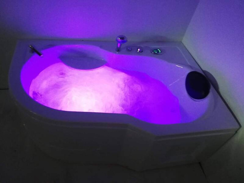 WANNA SPA Z HYDROMASAŻEM JACUZZI AQUAPEUTIC AQ-202, 1-osobowa 150x100x62 cm, prawa