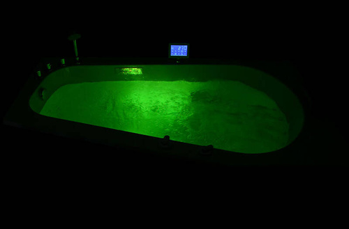 WANNA SPA Z HYDROMASAŻEM ASYMETRYCZNA AQUAPEUTIC AQ-07A, 1-osobowa 170x100x70 cm