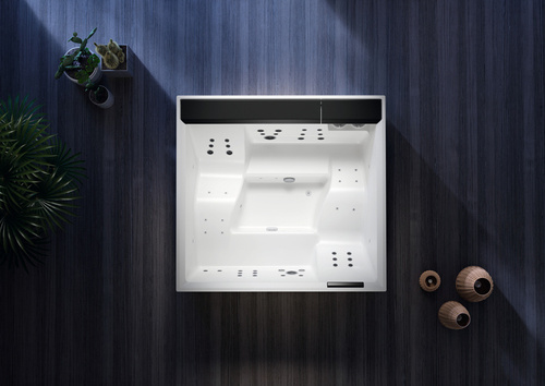 Wanna z hydromasażem Divina XXL Outdoor SPA Standard Novellini, 230x215x85 cm