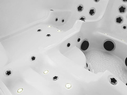 WANNA ZEWNĘTRZNA Z HYDROMASAŻEM AQUAPEUTIC 1313, 5-osobowa, 220x220x95 cm