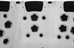 WANNA ZEWNĘTRZNA Z HYDROMASAŻEM AQUAPEUTIC 1343 6-osobowa, 230X230X95 CM