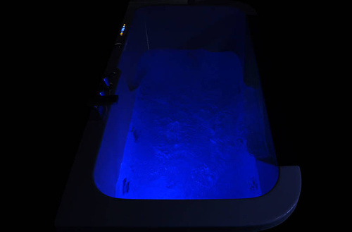 WANNA SPA Z HYDROMASAŻEM JACUZZI AQUAPEUTIC AQ-61, 1-osobowa 150x80x62 cm, prawa