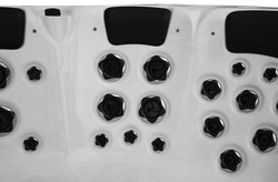 WANNA ZEWNĘTRZNA Z HYDROMASAŻEM AQUAPEUTIC 1343 6-osobowa, 230X230X95 CM