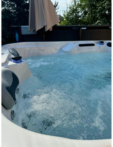 WANNA RAVONSPA  Spa MAJESTIC  - Wanna ogrodowa / zewnętrzna jacuzzi
