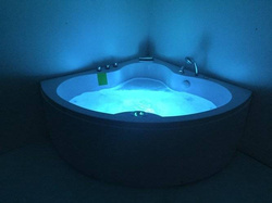 WANNA Z HYDROMASAŻEM NAROŻNA JACUZZI AQUAPEUTIC AQ-636 TOP, 2-osobowa 135x135x60 cm