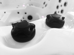 WANNA ZEWNĘTRZNA Z HYDROMASAŻEM AQUAPEUTIC 1313, 5-osobowa, 220x220x95 cm