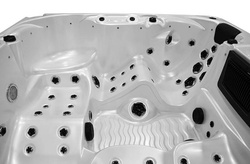 WANNA ZEWNĘTRZNA Z HYDROMASAŻEM AQUAPEUTIC 1662, 4-osobowa 200x200x80 cm, z obudową