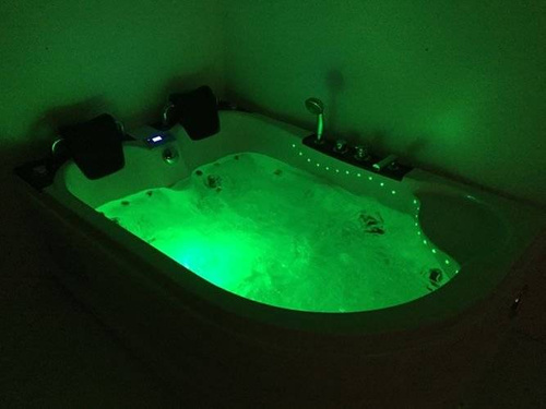 WANNA SPA Z HYDROMASAŻEM JACUZZI AQUAPEUTIC 162, 180x122x59 cm, lewa