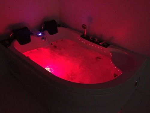 WANNA SPA Z HYDROMASAŻEM JACUZZI AQUAPEUTIC 162, 180x122x59 cm, lewa