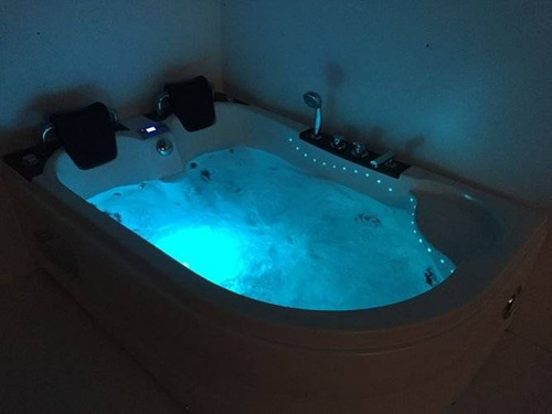 WANNA SPA Z HYDROMASAŻEM JACUZZI AQUAPEUTIC 162, 180x122x59 cm, lewa